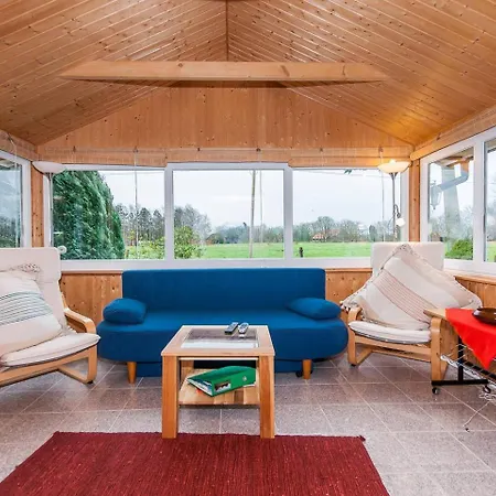 Huehnerstall An Der Nordsee *