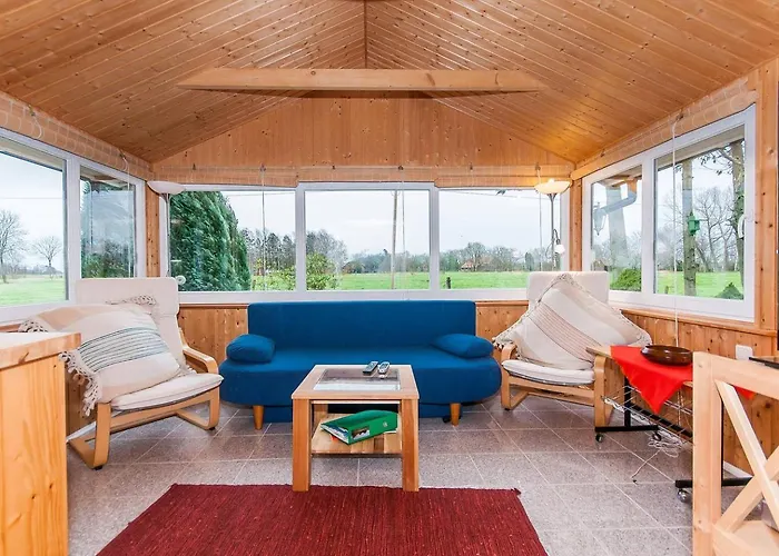 Huehnerstall An Der Nordsee *